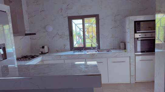 UNE MAGNIFIQUE VILLA & APPARTEMENT INDÉPENDANT – SALY MBOUR image 4