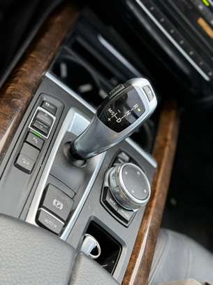 BMW X5 2017 image 12