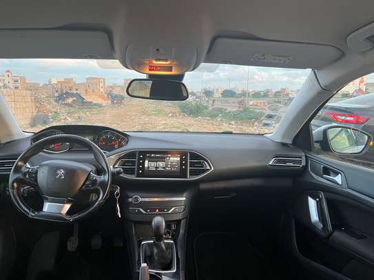 Peugeot 308 T9 2016 image 11