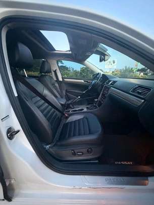 Volkswagen Passat 2017 image 9