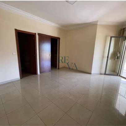 APPARTEMENT F4 À VENDRE À FANN MERMOZ image 10