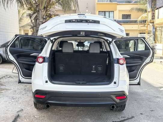 Mazda cx-9 touring 2019 full option image 10