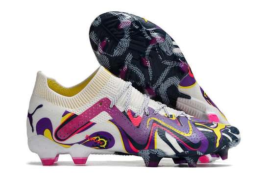 Crampons Puma-Nike-Adidas football image 2