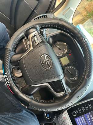 Toyota Prado TXL Diesel 2023 – 63 000 km – Excellent état image 9