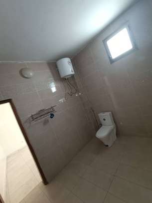 APPARTEMENT F3 A LOUER A MERMOZ image 6