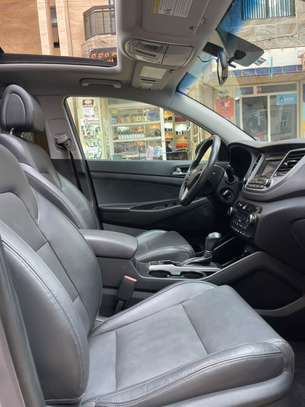 HYUNDAI TUCSON  ANNÉE 2017 image 6