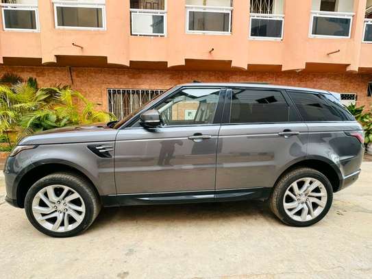 Range Rover Sport 2019 image 5