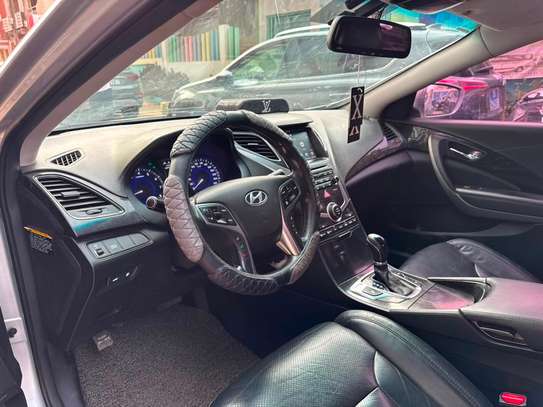 Hyundai grandeur image 3