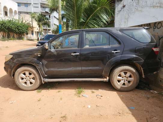 Toyota fortuner 2014 image 5