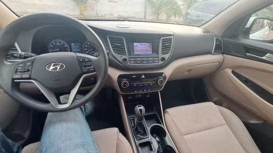 Hyundai Tucson 2017 1,6 litres version 4x4 image 12