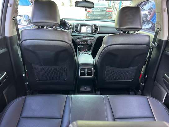 Kia Sportage diesel full options image 5