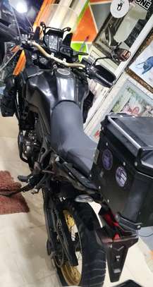 A vendre Honda Africa Twin 1000cm3 automatique image 13