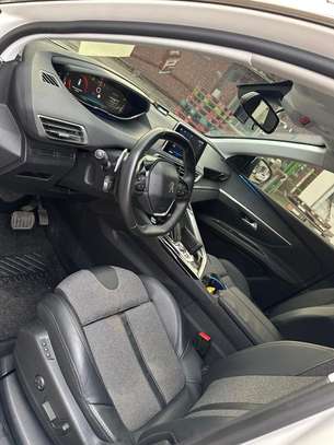 PEUGEOT 3008 Année 2017 (2èmes générations) image 2