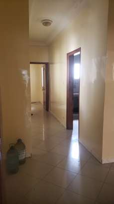 Appartement propre et lumineux à Yoff virage image 2