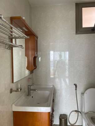 Appartement F4 à louer boulevard cheikh anta diop image 3