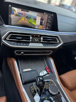 Bmw x6 2022 M50i image 7