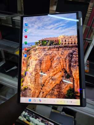 Dell Latitude 7450 Ultra 2026 image 5