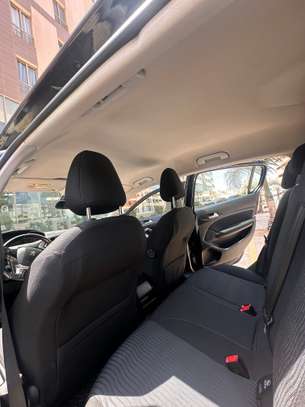 PEUGEOT 308 année 2016 image 7