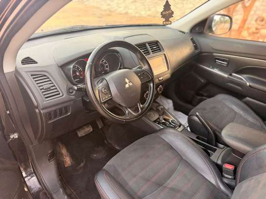 Mitsubishi Outlander 2018 venant image 9