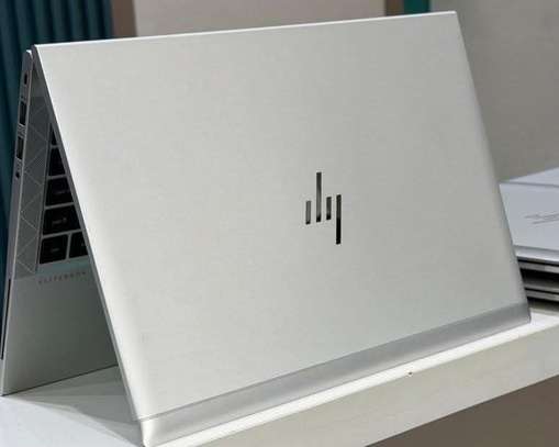 HP ELITEBOOK 840 G7 image 3