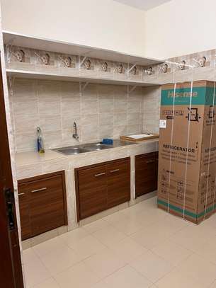 Appartement neuf meublé lumineux à louer à HLM Fass image 6