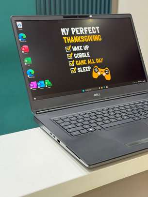 DELL PRECISION 7760 image 2