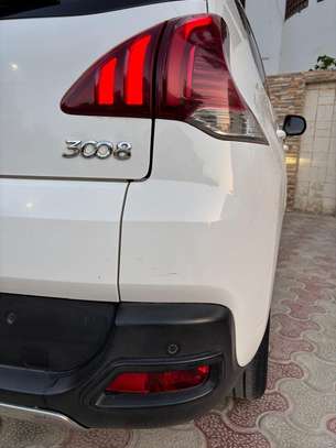 Peugeot 3008 full options image 3