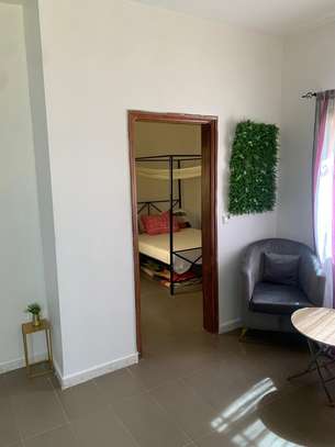 Studio meublé - Ngor Almadies image 3