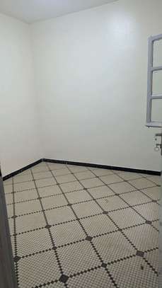 À louer grand appartement image 11