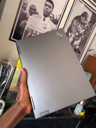 Lenovo Yoga x1 /i7 11th 3ghz / 16gb / 512 image 4