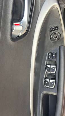HYUNDAI SANTAFÉ 2017 image 8