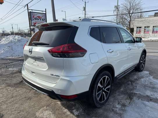 Nissan rogue image 5