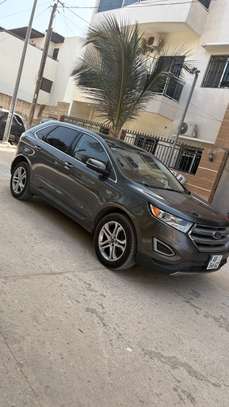 Ford Edge Titanium image 3