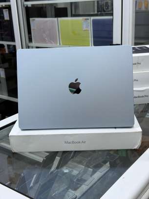 MacBook Air 2025 M4 15 pouces image 2