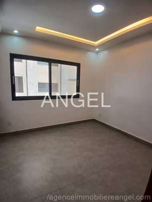Ref_2966_AH APPARTEMENT F4 À LOUER – RUE AMADOU ASSANE NDOYE image 5