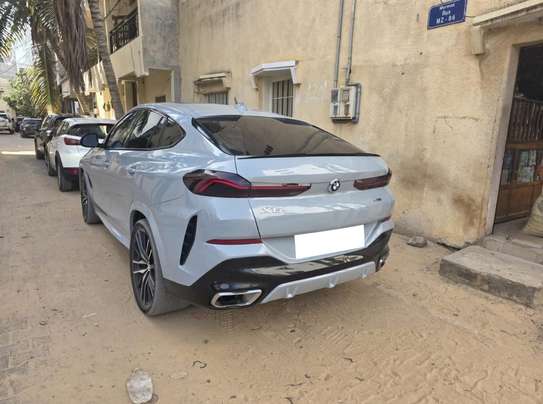 BMW X6 M - avec options rares à Dakar image 9