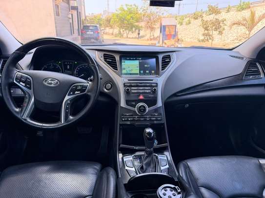Hyundai grandeur image 2