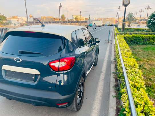 RENAULT QM3 2016 image 8