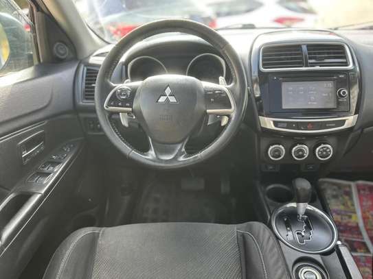 Mitsubishi RVR image 5