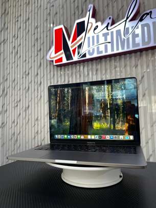 Pro m1 8/512 image 2