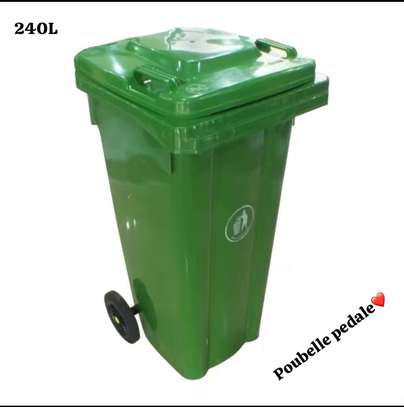 Bac à Ordures Poubelle à pédale120 litres avec roues image 4