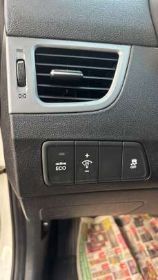 Hyundai Elantra 2016 image 15