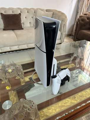 PS5 SLIM VERSION CD image 6