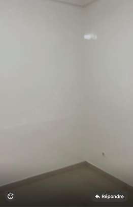 Appartement à louer près du BRT (Pharmacie Golf) image 12