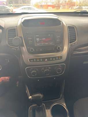 Kia Sorento 2013 image 3