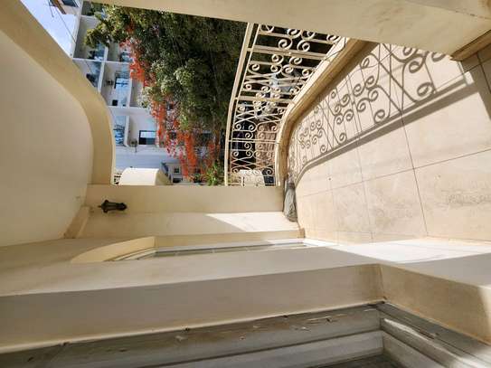 Appartement de 3 chambres et salon  à Mermoz image 5