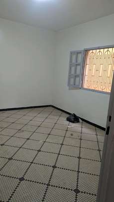 À louer grand appartement image 10
