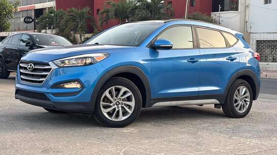 Hyundai Tucson  2017 image 2