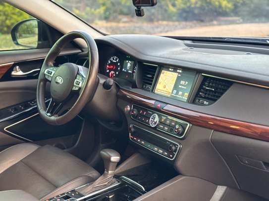 Kia k7 image 9