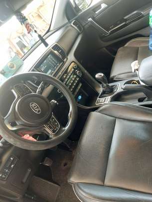 Kia sportage diesel 1.7 image 11